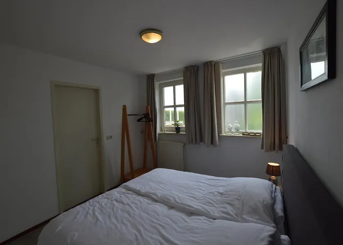 Farmhouse In Elsendorp Near Forest Trails Holiday home