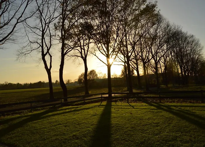 Farmhouse In Elsendorp Near Forest Trails *