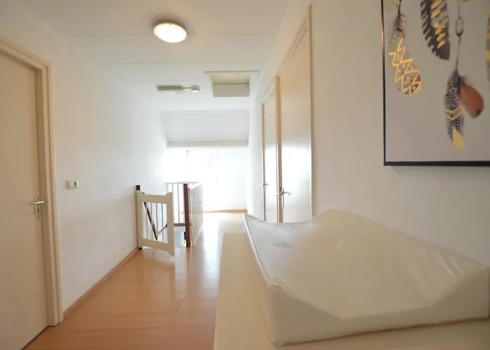 Farmhouse In Elsendorp Near Forest Trails * Elsendorp