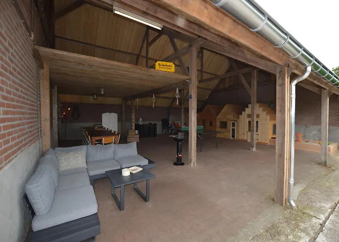 Holiday home Farmhouse In Elsendorp Near Forest Trails