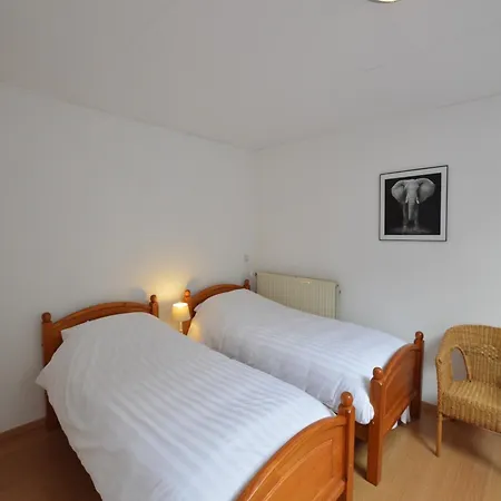 In Near Forest Trails Feriehus *