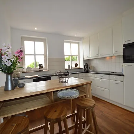 In Near Forest Trails Feriehus *