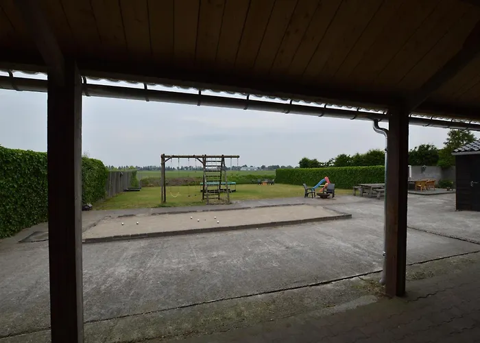 Vakantiehuis In Near Forest Trails Elsendorp